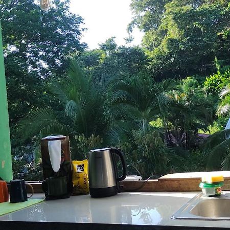 Hostel Tuanis Surf Camp Playa Santa Teresa  Luaran gambar