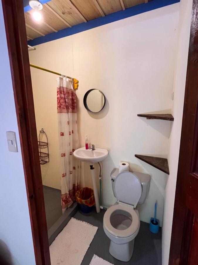 Hostel Tuanis Surf Camp Playa Santa Teresa  Luaran gambar